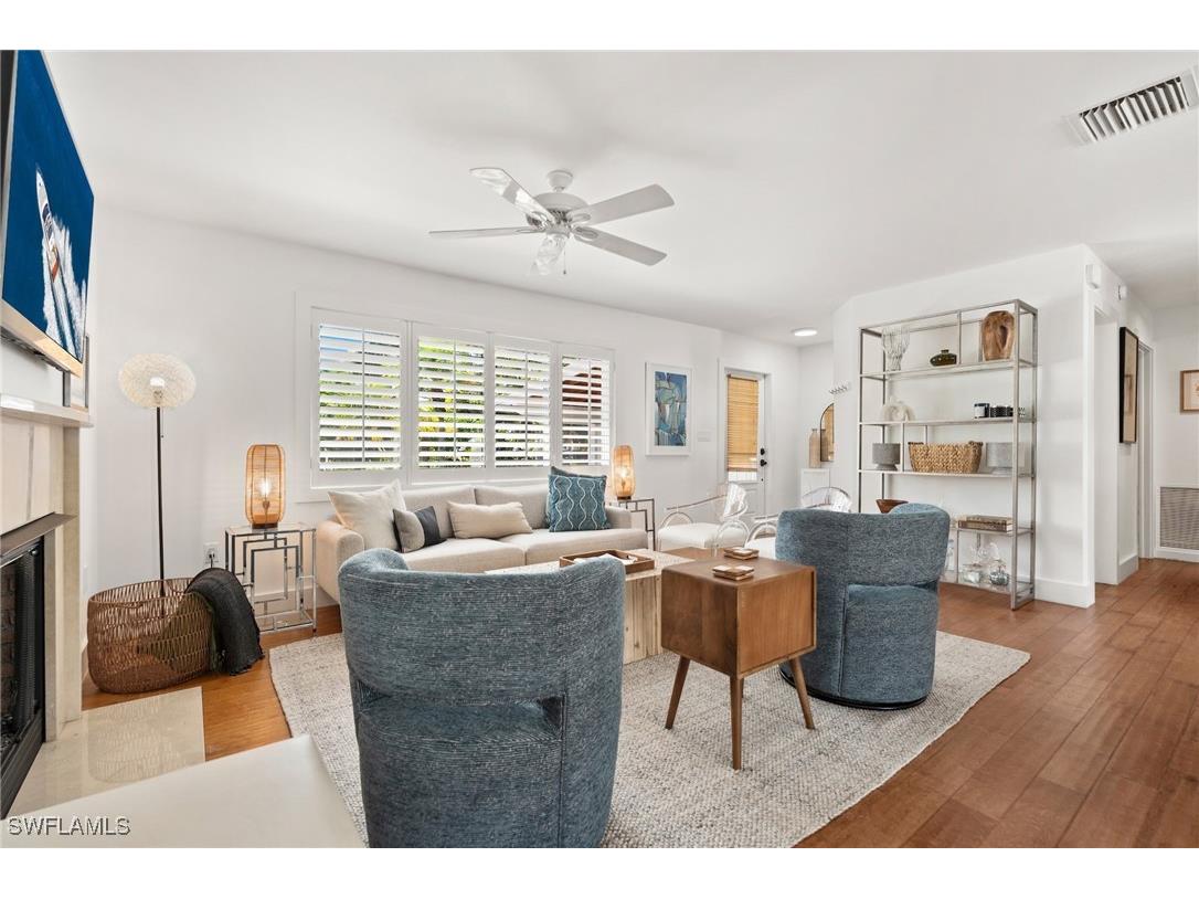 725 Central Avenue Naples FL 34102 225074413 image3