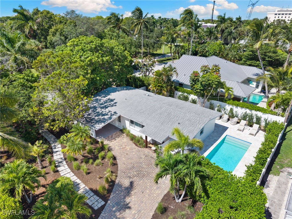 725 Central Avenue Naples FL 34102 225074413 image5