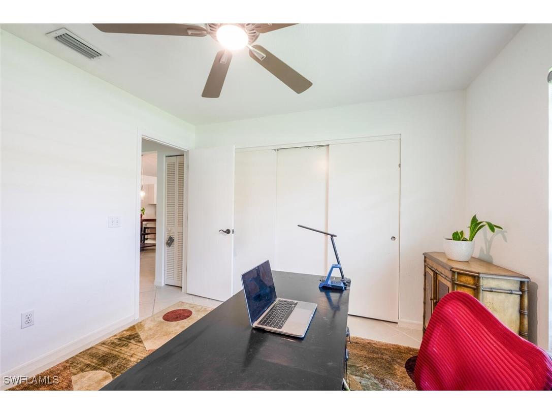 725 Grove Drive Naples FL 34120 225048857 image14