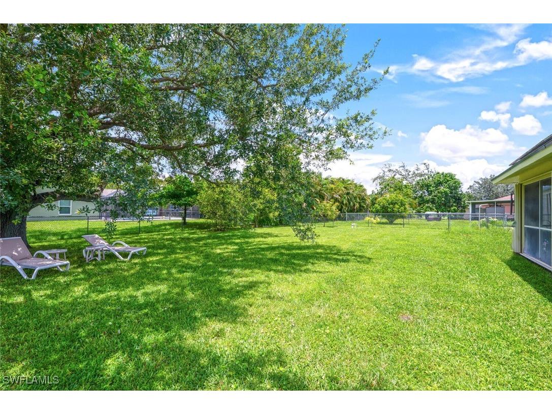 725 Grove Drive Naples FL 34120 225048857 image27