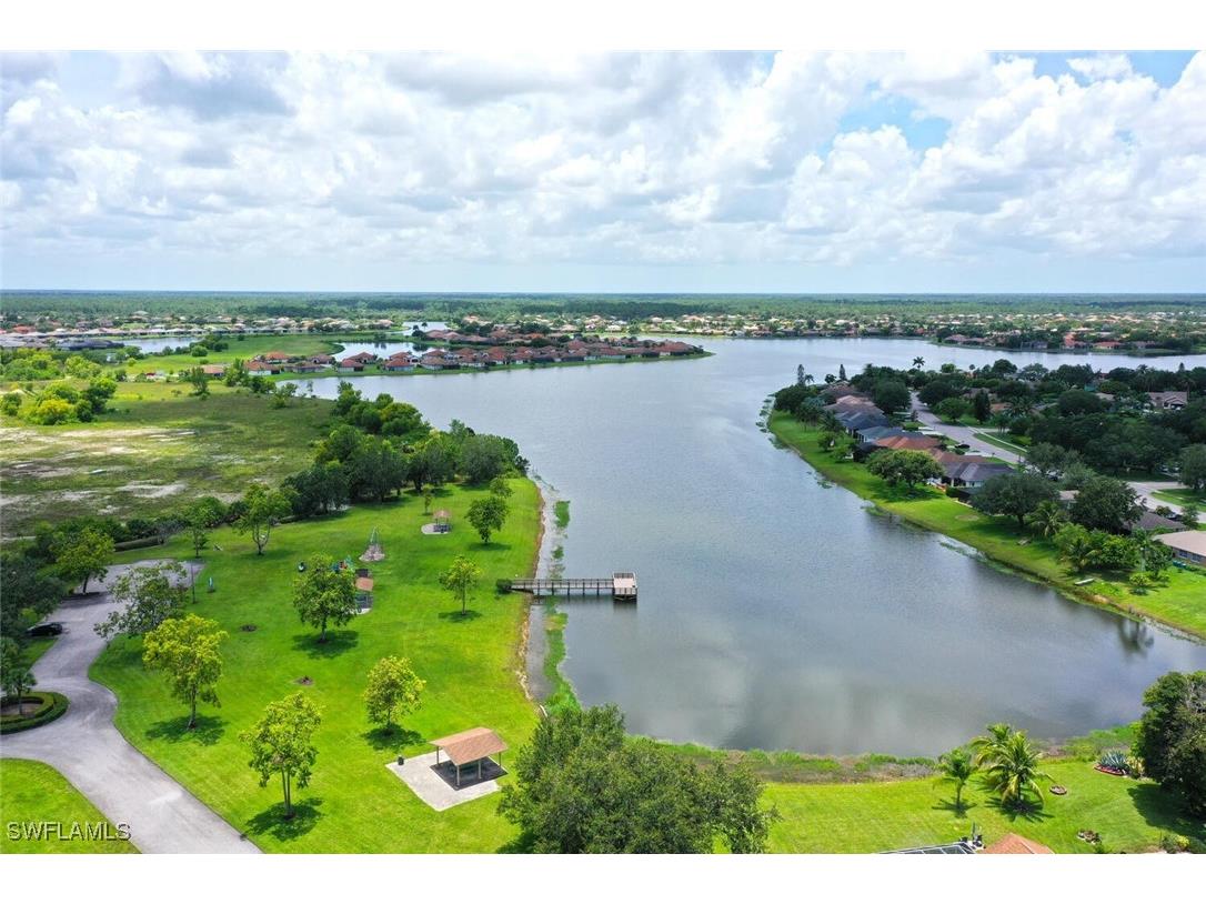 725 Grove Drive Naples FL 34120 225048857 image31