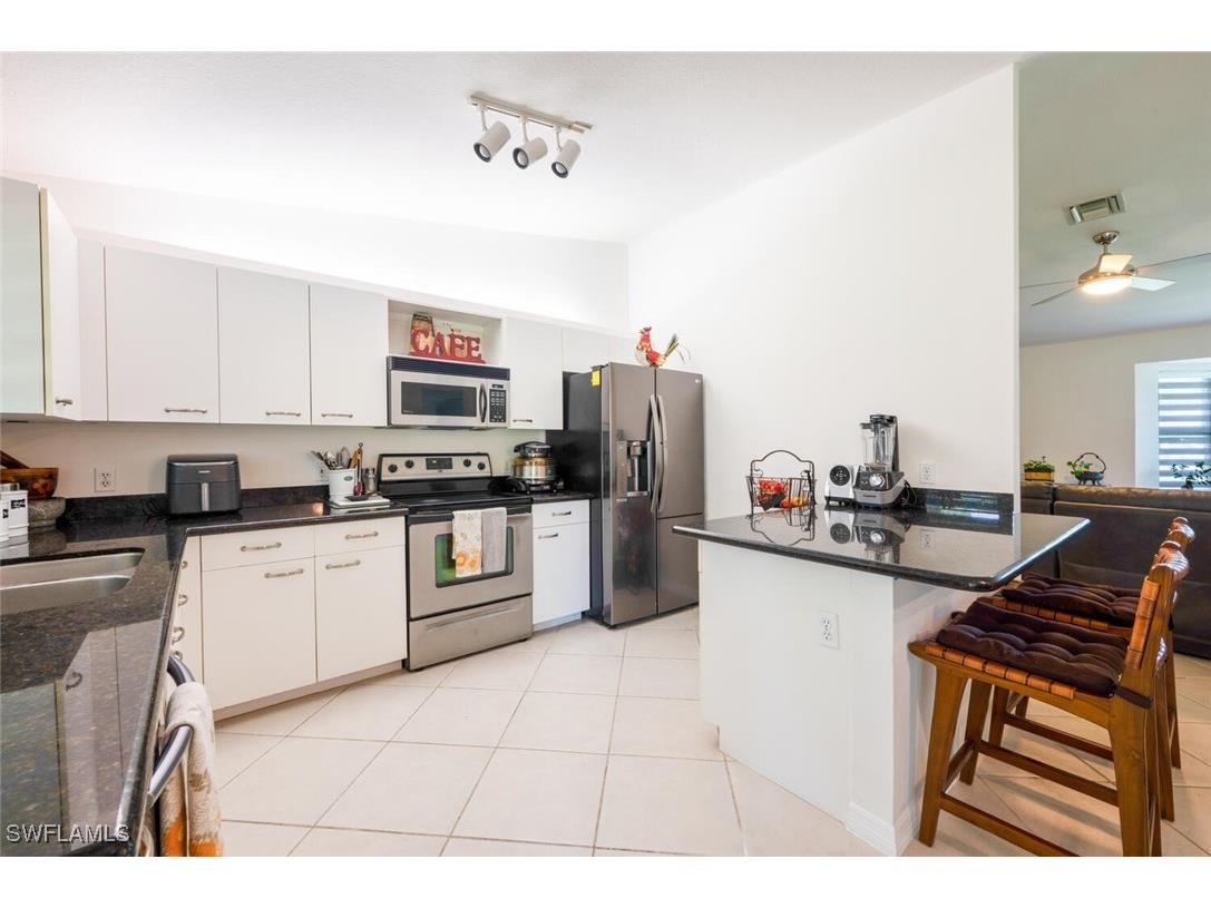 725 Grove Drive Naples FL 34120 225048857 image8