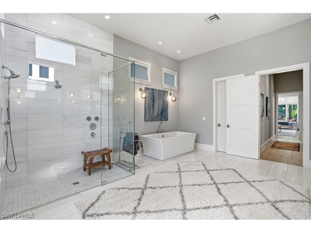 725 Harbour Drive Naples FL 34103 226008304 image20