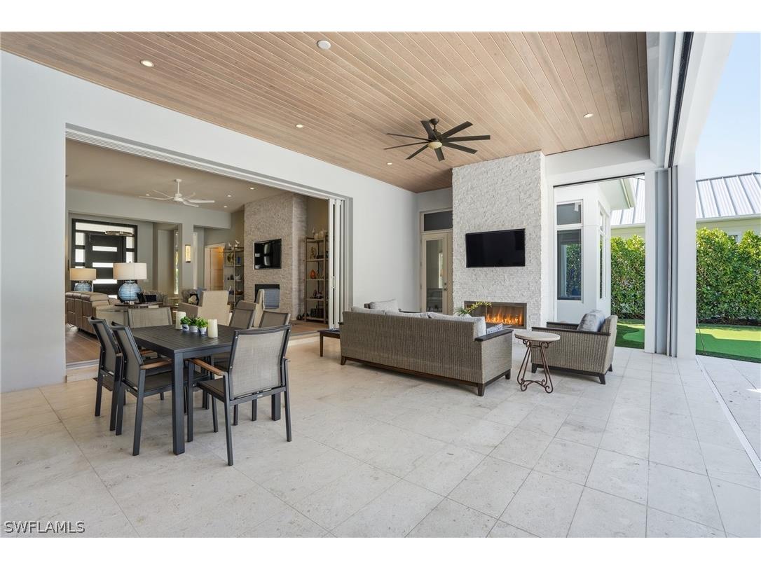 725 Harbour Drive Naples FL 34103 226008304 image34
