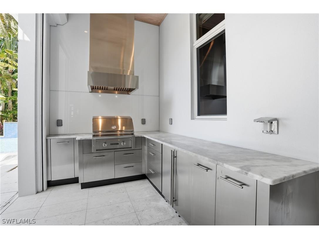 725 Harbour Drive Naples FL 34103 226008304 image35
