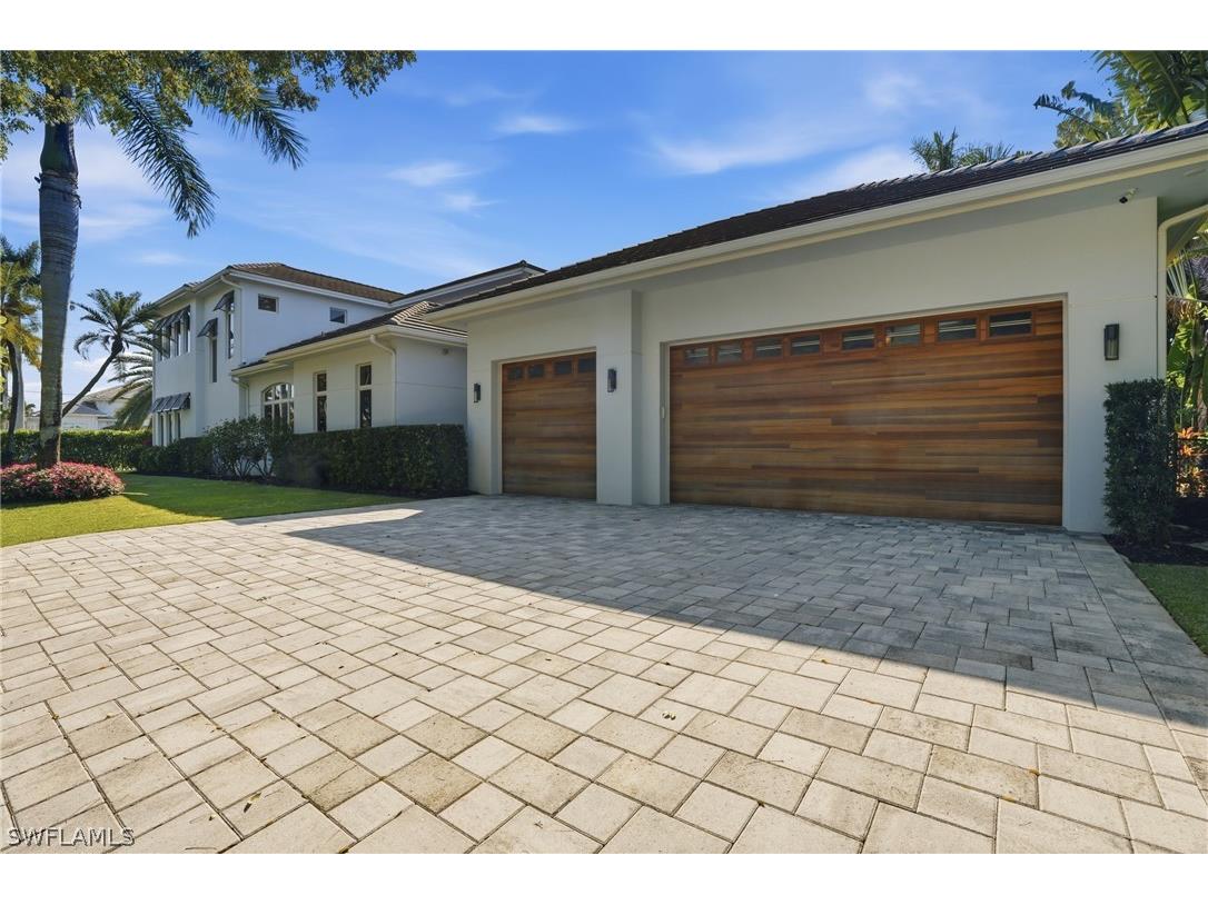 725 Harbour Drive Naples FL 34103 226008304 image42