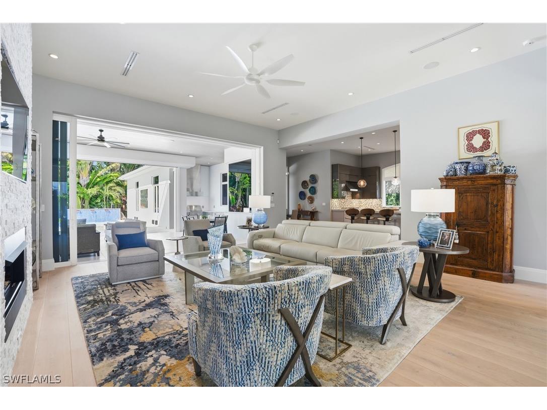 725 Harbour Drive Naples FL 34103 226008304 image6
