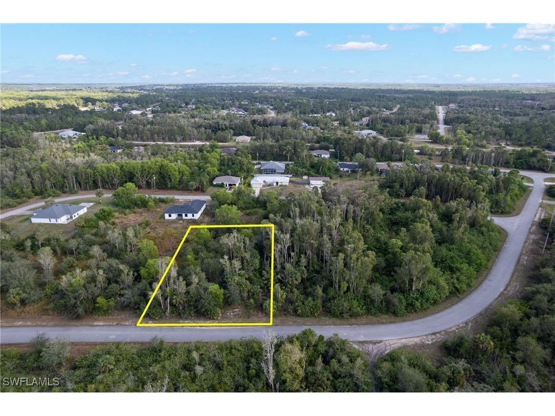 725 Kehosha Avenue Lehigh Acres FL 33974 225000213 image1