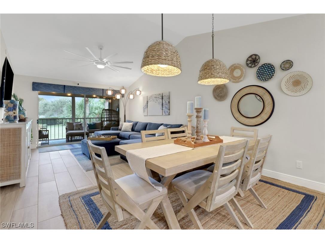 725 Landover Court #201 Naples FL 34104 224006176 image1