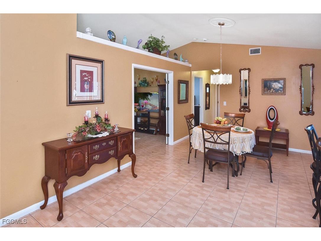 725 Milwaukee Boulevard Lehigh Acres FL 33974 2025003380 image14