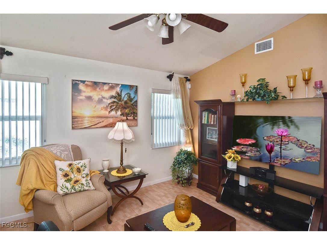 725 Milwaukee Boulevard Lehigh Acres FL 33974 2025003380 image16