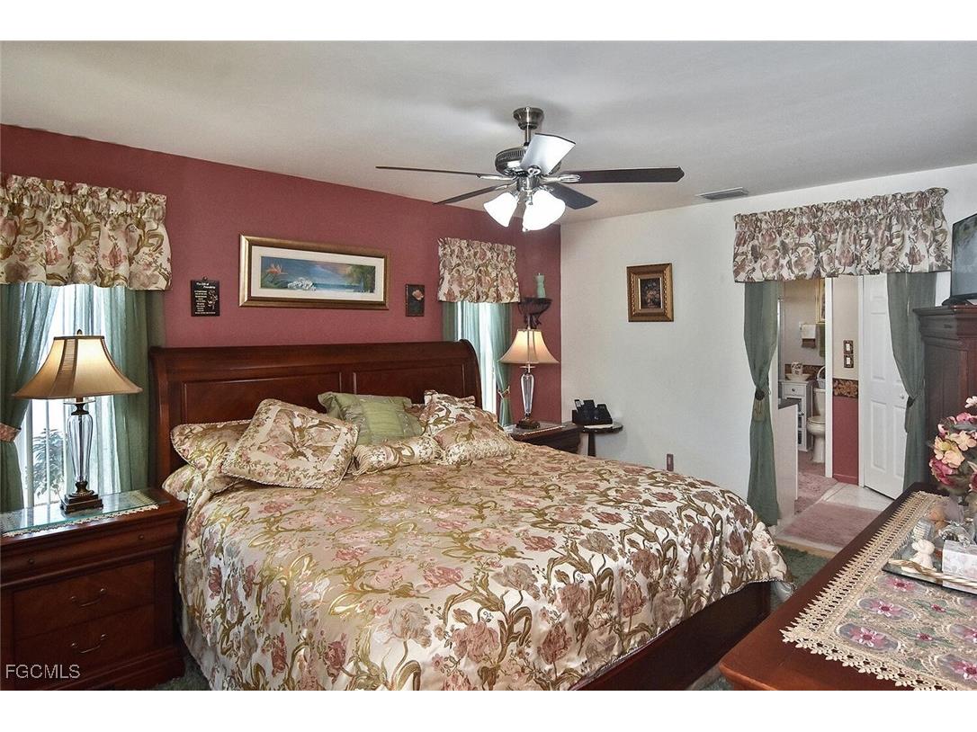 725 Milwaukee Boulevard Lehigh Acres FL 33974 2025003380 image32