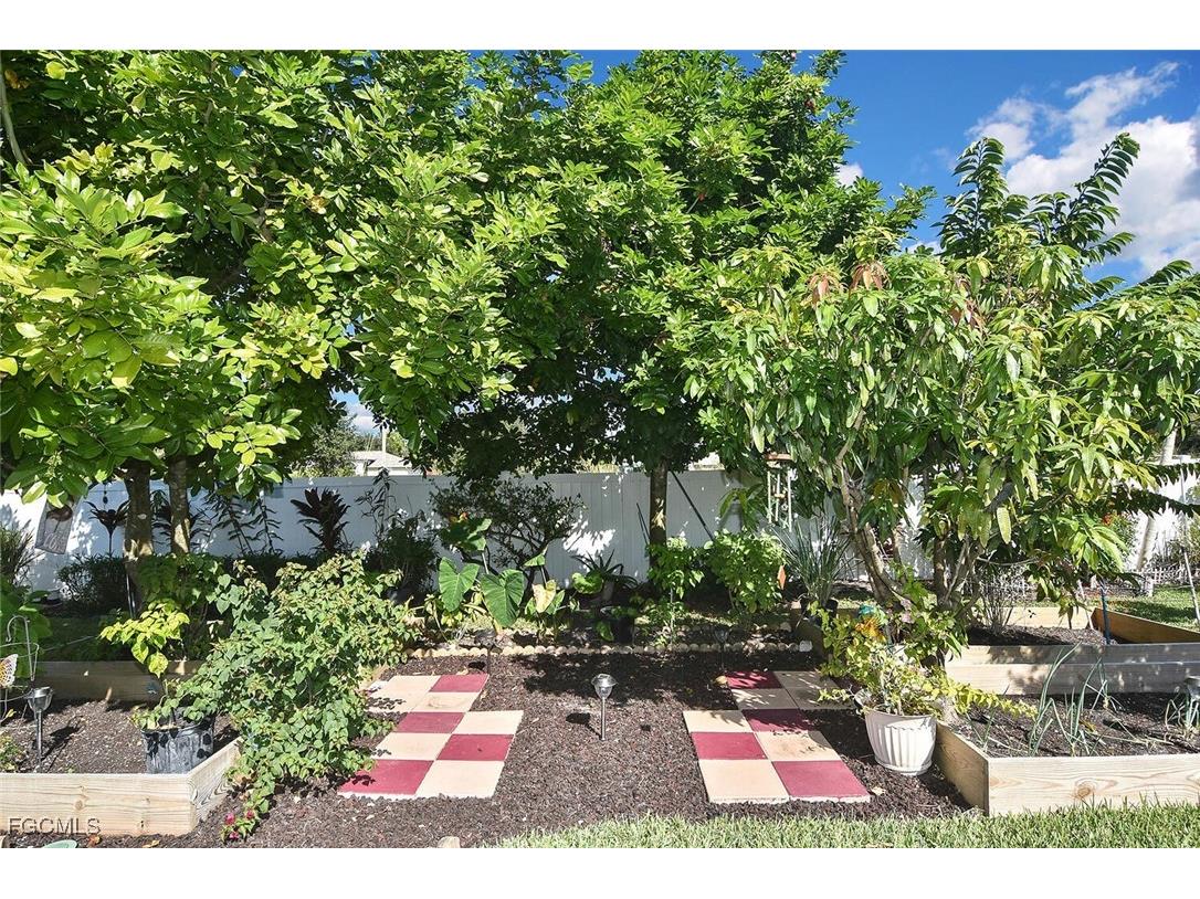725 Milwaukee Boulevard Lehigh Acres FL 33974 2025003380 image40