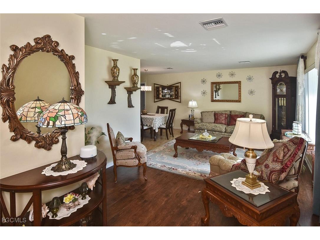 725 Milwaukee Boulevard Lehigh Acres FL 33974 2025003380 image5