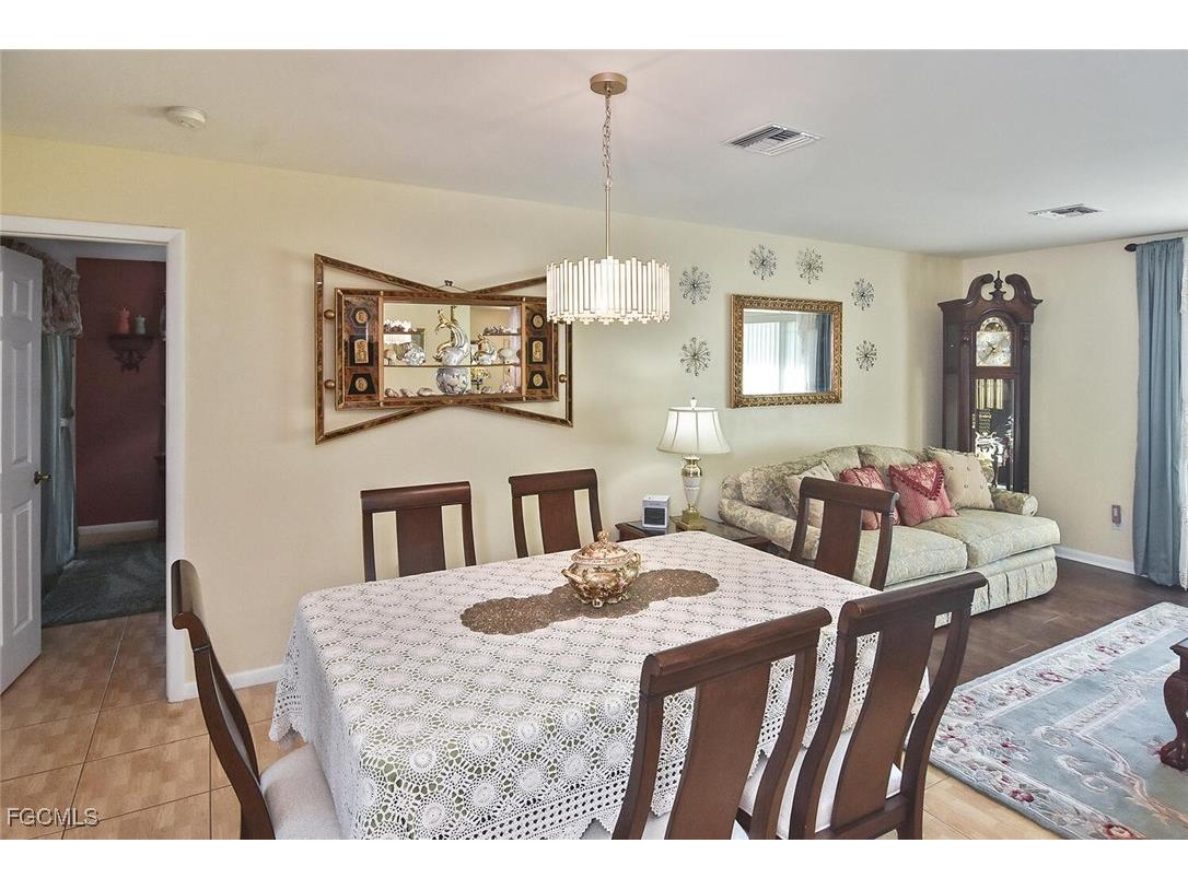 725 Milwaukee Boulevard Lehigh Acres FL 33974 2025003380 image9
