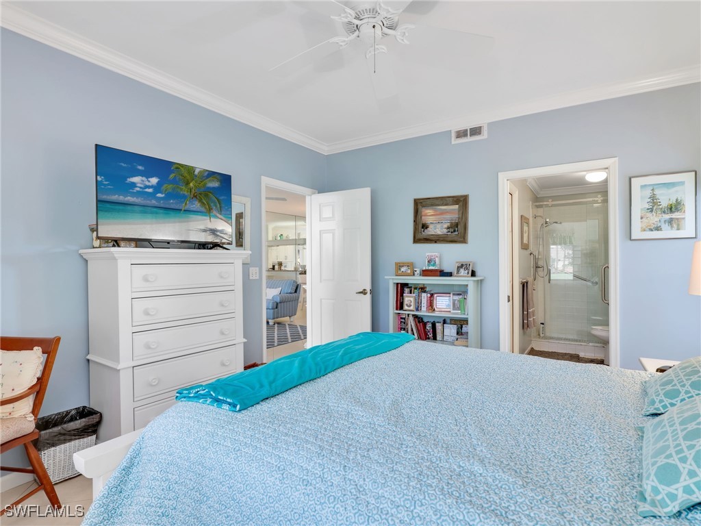725 Saratoga Circle #A101 Naples FL 34104 225082425 image20