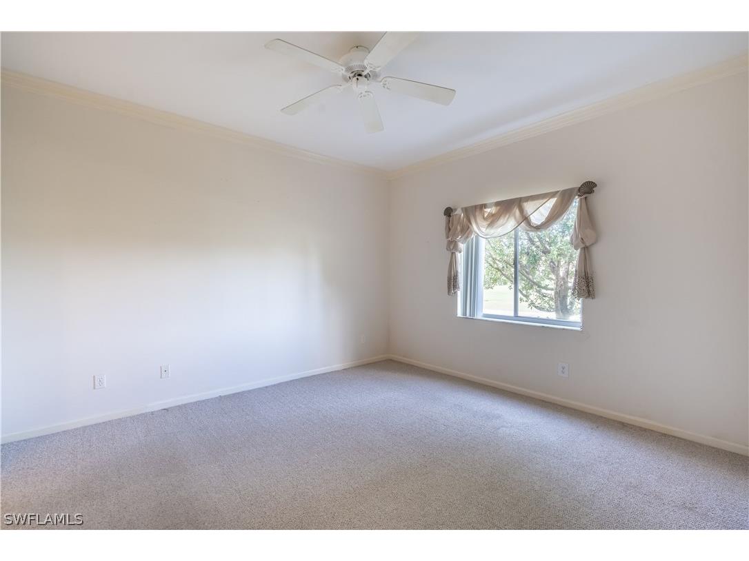 725 Saratoga Circle #A103 Naples FL 34104 225069633 image21