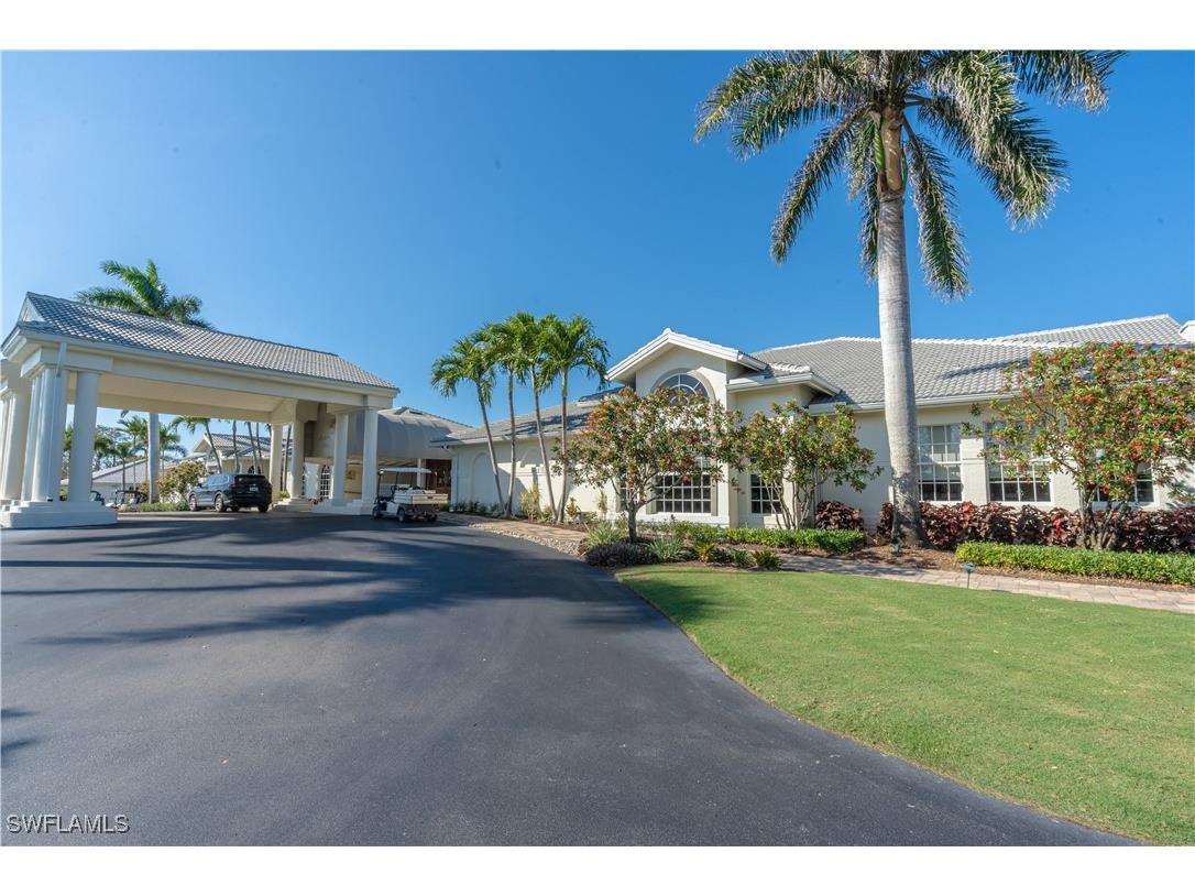 725 Saratoga Circle #A103 Naples FL 34104 225069633 image35