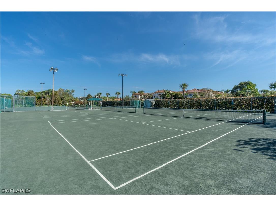 725 Saratoga Circle #A103 Naples FL 34104 225069633 image47