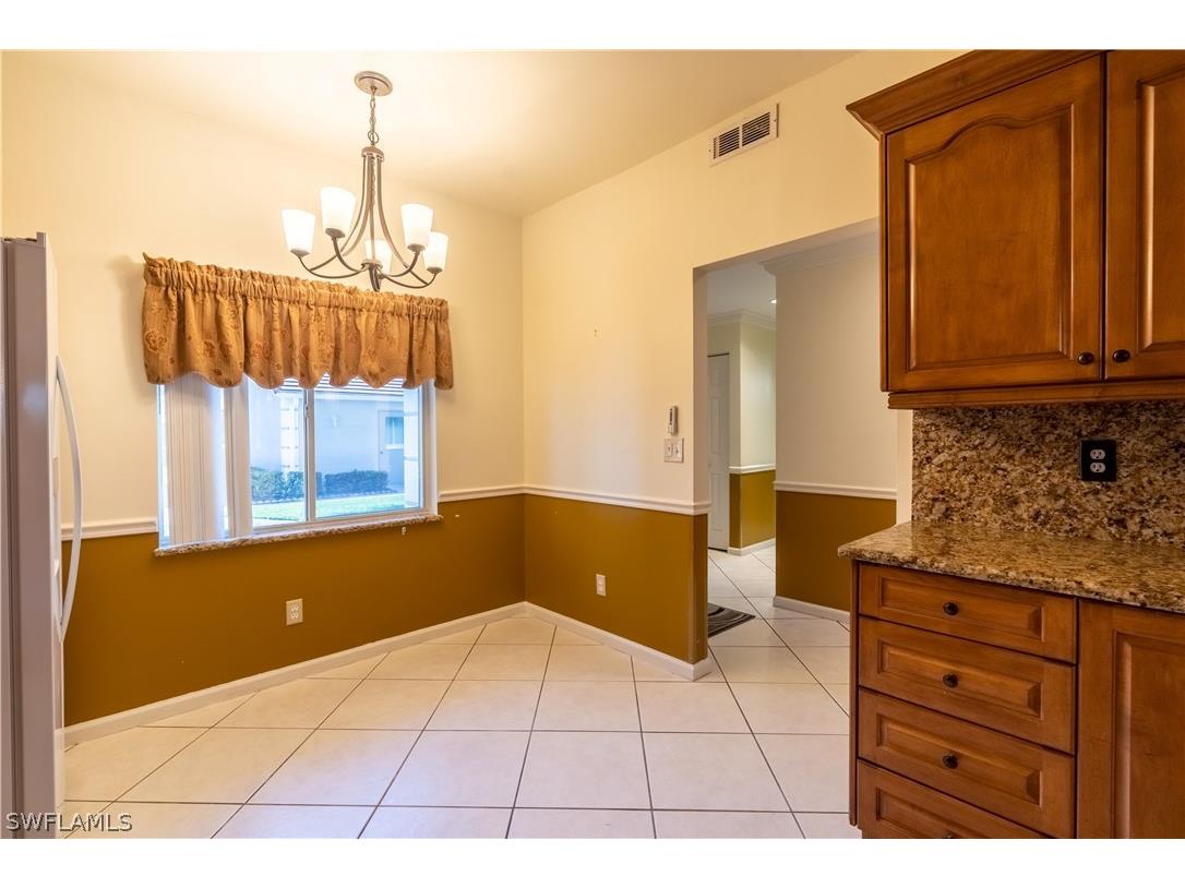 725 Saratoga Circle #A103 Naples FL 34104 225069633 image5