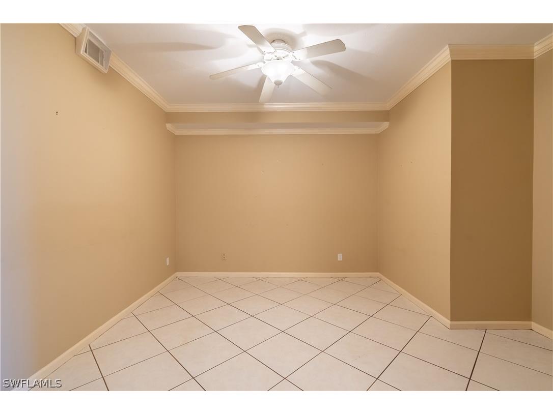 725 Saratoga Circle #A103 Naples FL 34104 225069633 image7