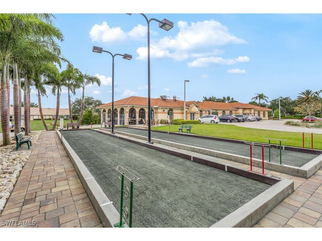 725 Saratoga Circle #A103 Naples FL 34104 226012171 image27