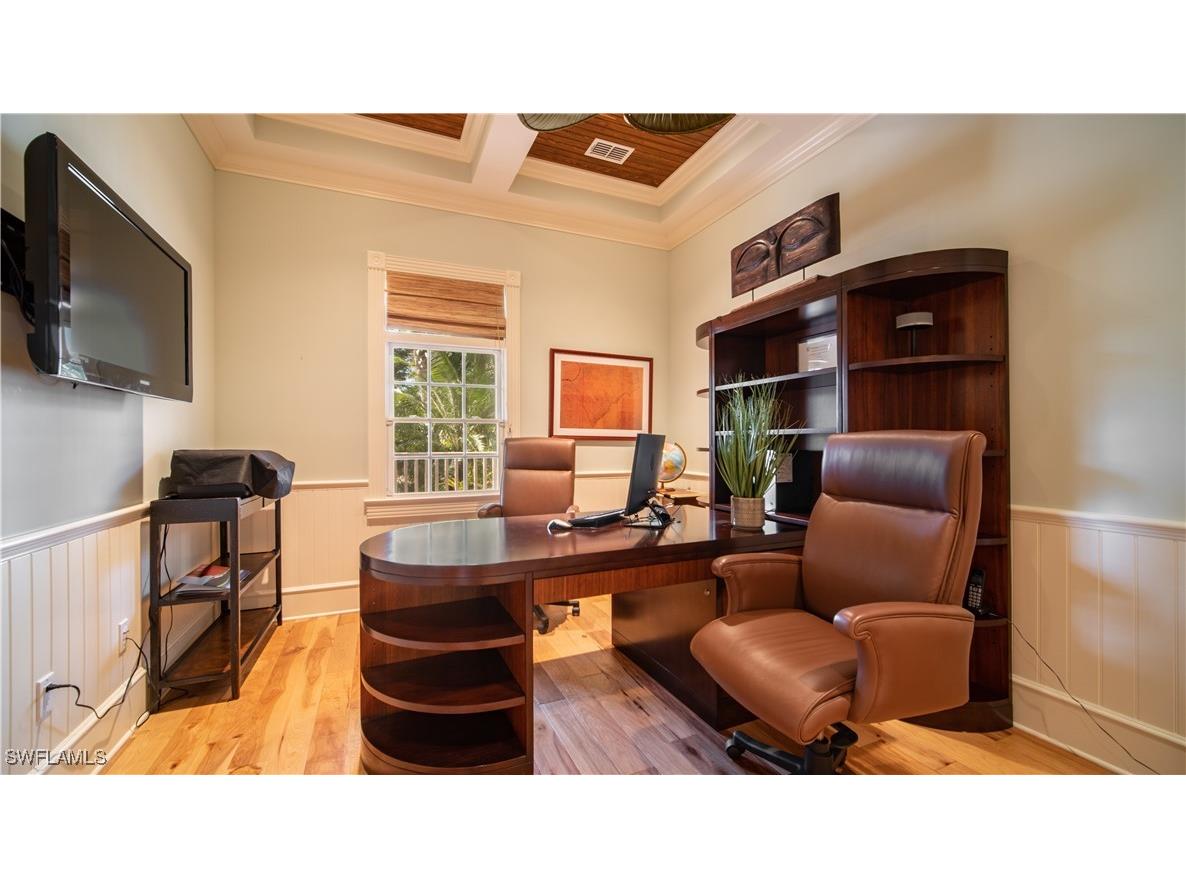 725 W Lake Drive Naples FL 34102 225082522 image5