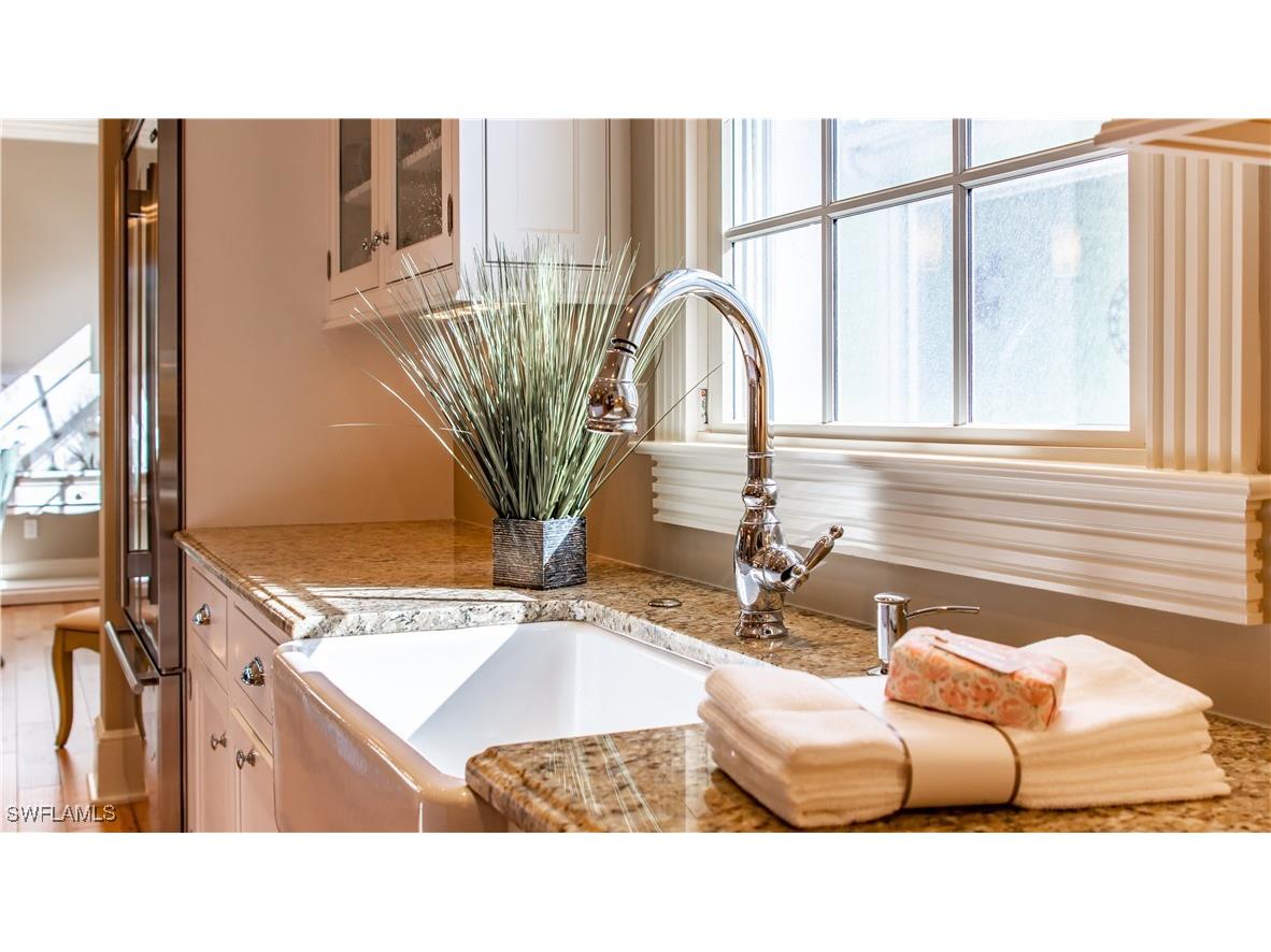 725 West Lake Drive Naples FL 34102 225082522 image13