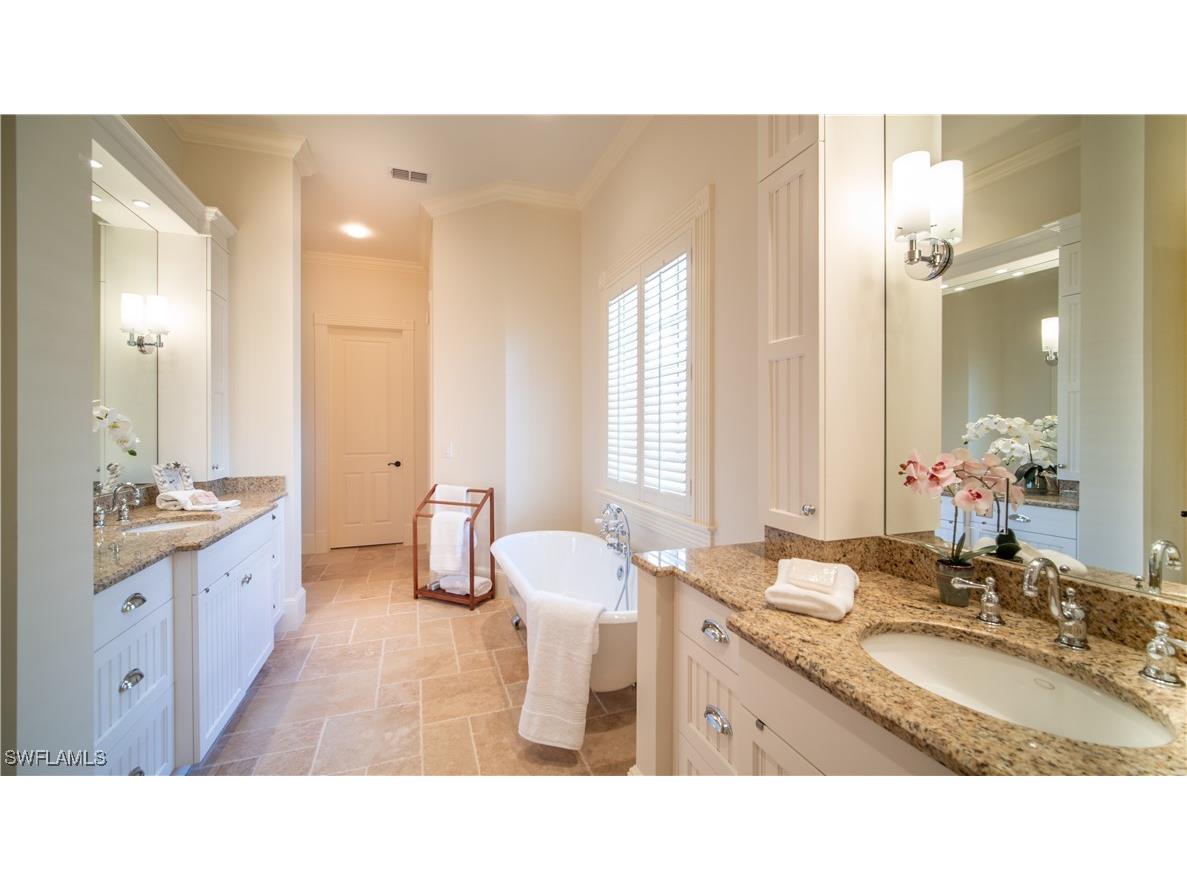 725 West Lake Drive Naples FL 34102 225082522 image26