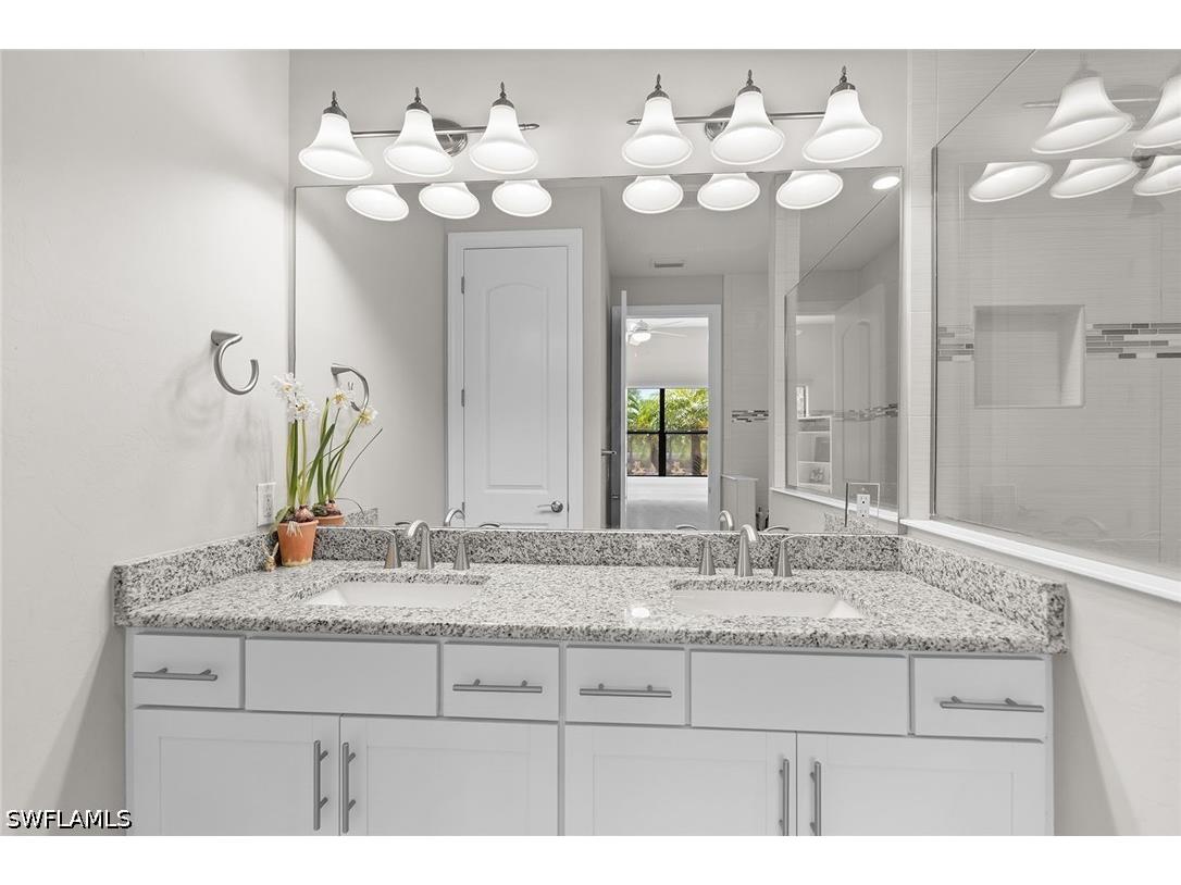 7253 Wilton Drive Naples FL 34109 226020017 image13
