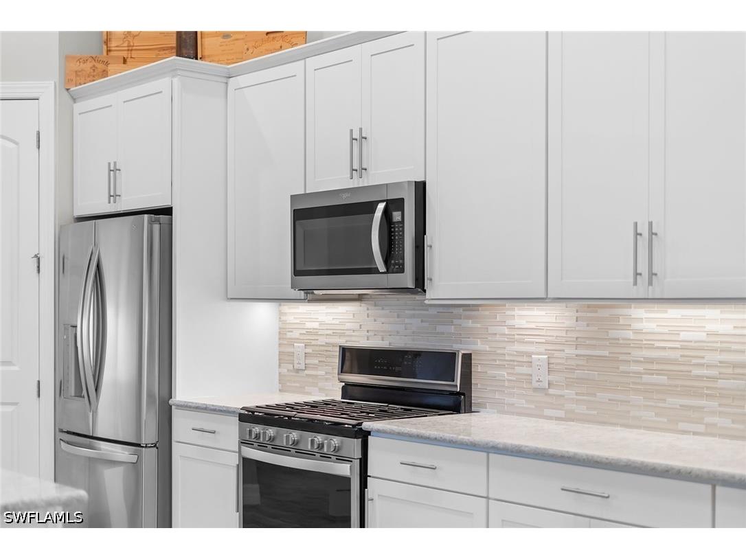 7253 Wilton Drive Naples FL 34109 226020017 image6