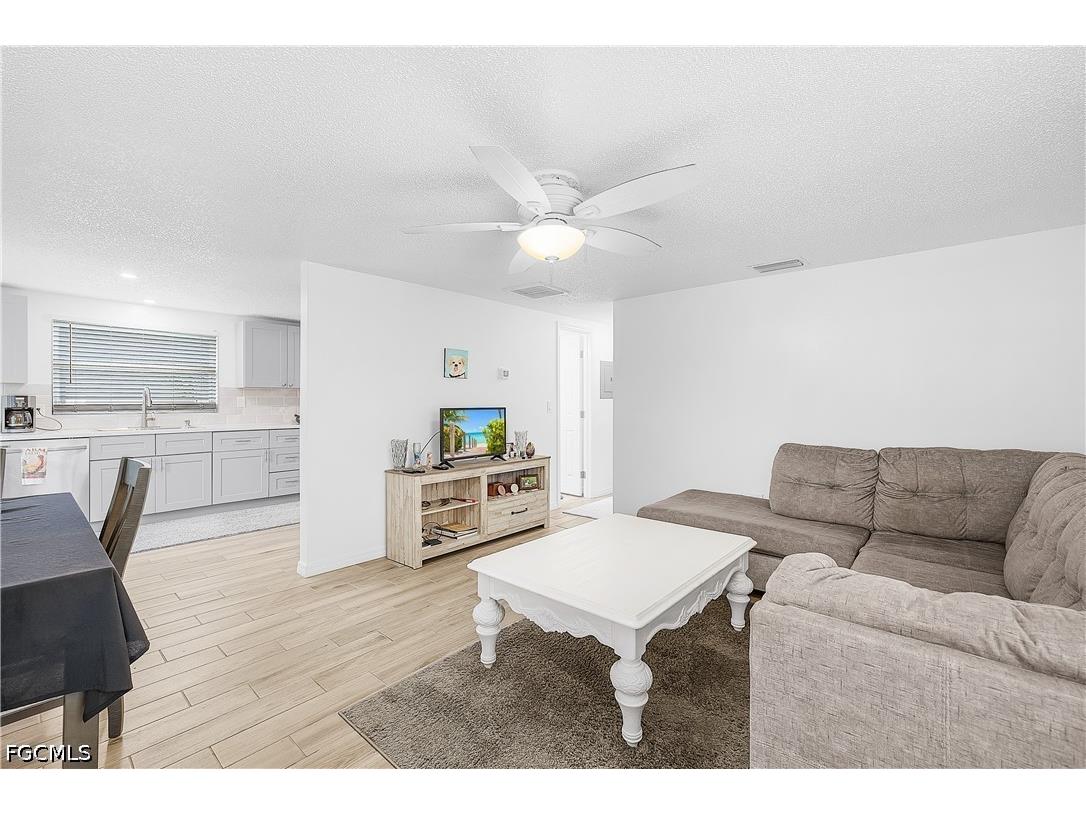 7257 Victory Road Bokeelia FL 33922 2026023300 image10