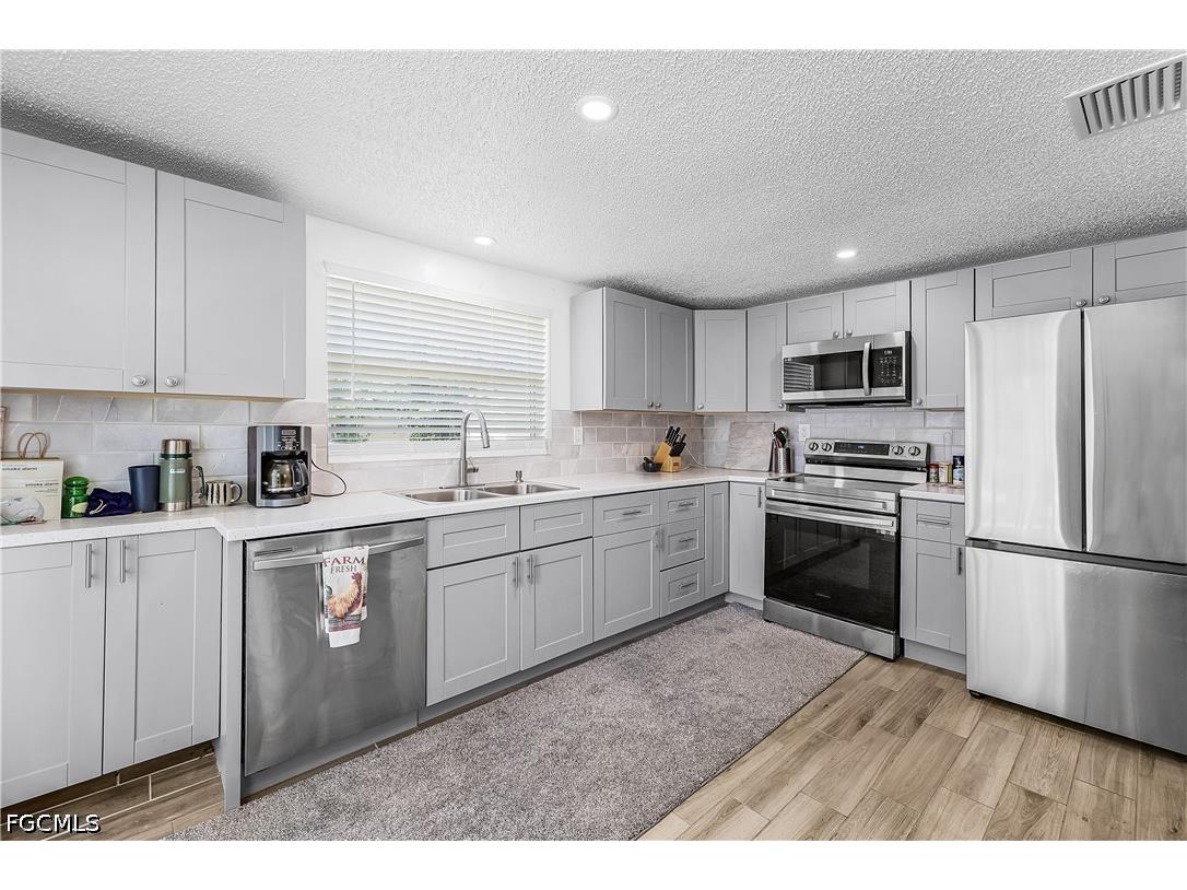 7257 Victory Road Bokeelia FL 33922 2026023300 image6