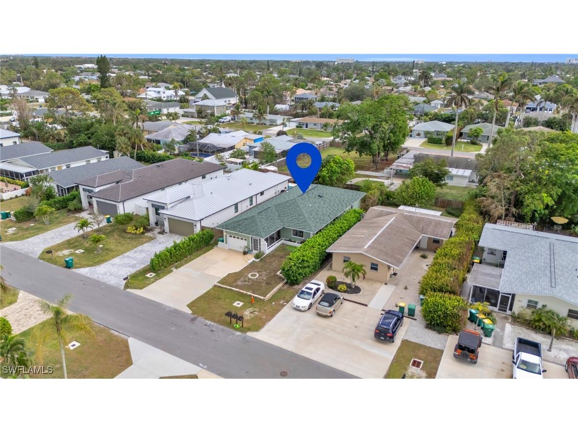 726 109th Avenue N Naples FL 34108 225079062 image2