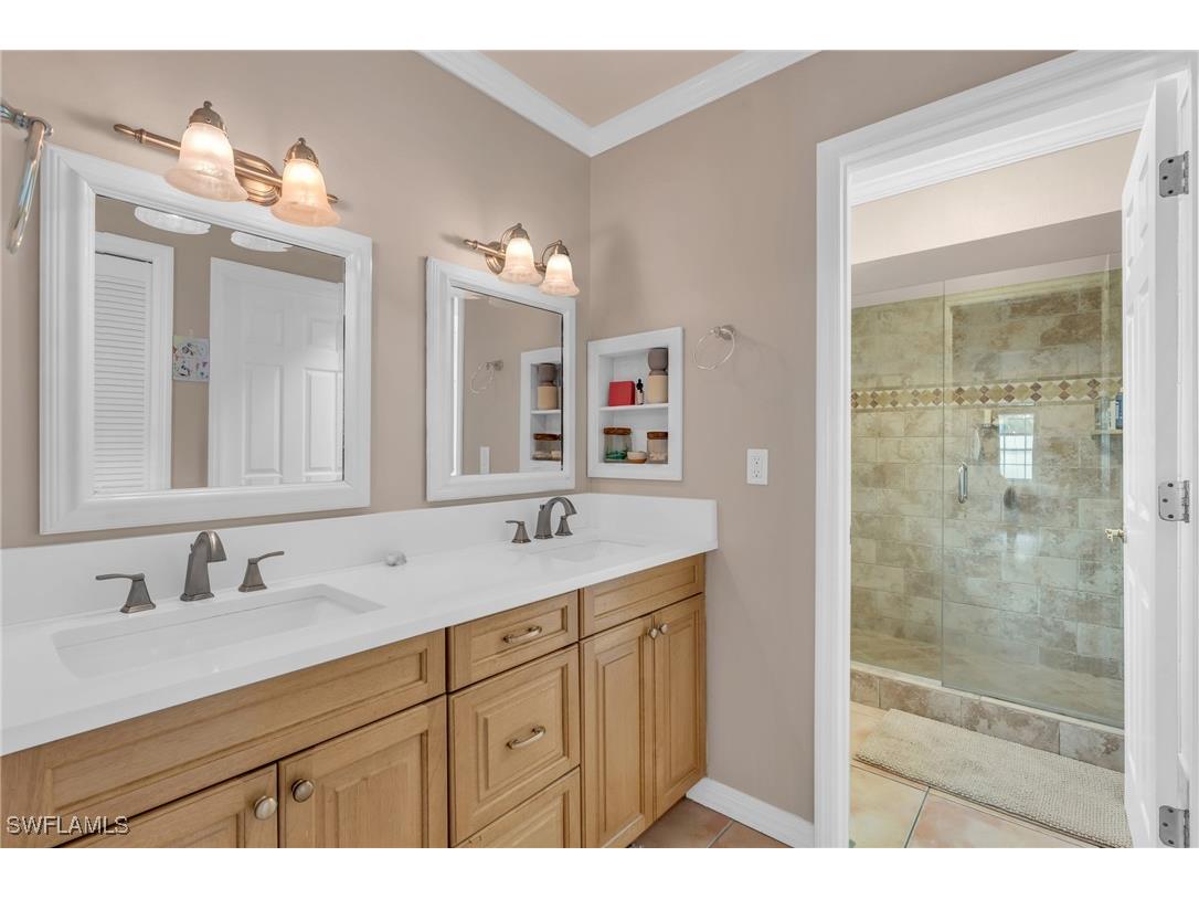 726 109th Avenue N Naples FL 34108 225079062 image28