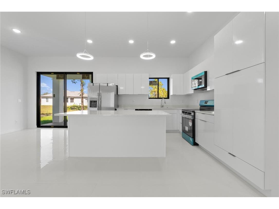 726 Cardinal Street E Lehigh Acres FL 33974 225062386 image6