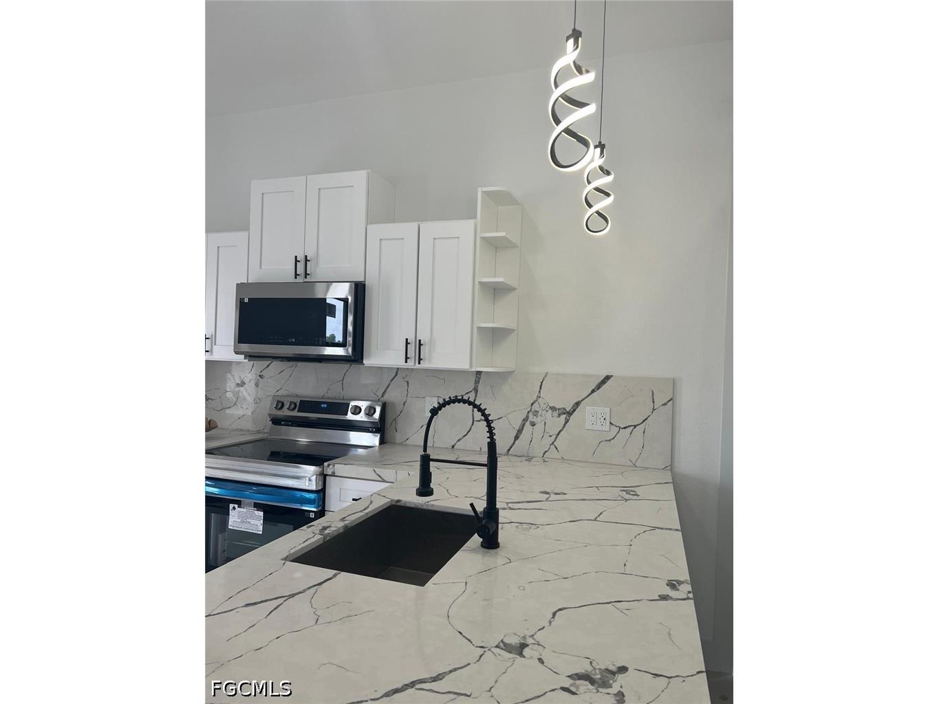 726 Clancy Street E Lehigh Acres FL 33974 2025026118 image4