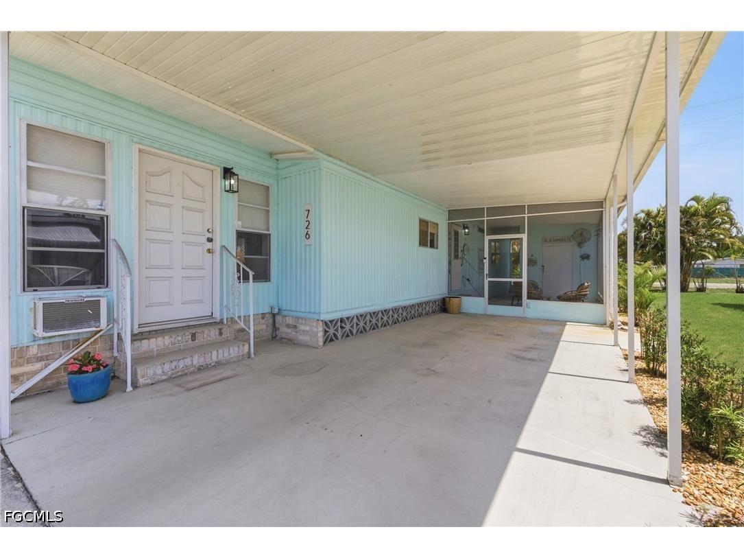 726 Knotty Pine Circle North Fort Myers FL 33917 2026014616 image3