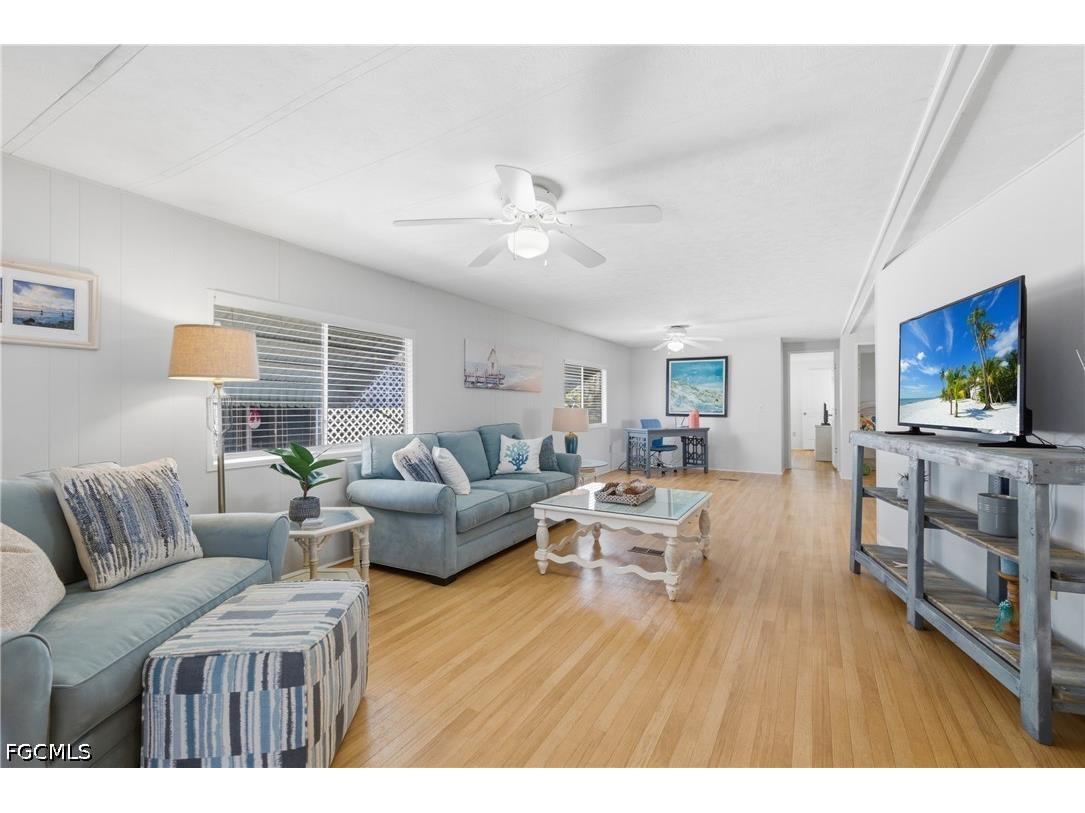 726 Knotty Pine Circle North Fort Myers FL 33917 2026014616 image8
