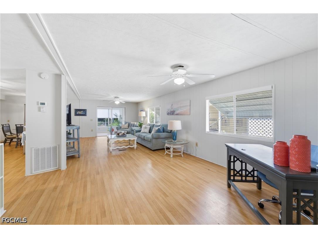 726 Knotty Pine Circle North Fort Myers FL 33917 2026014616 image9