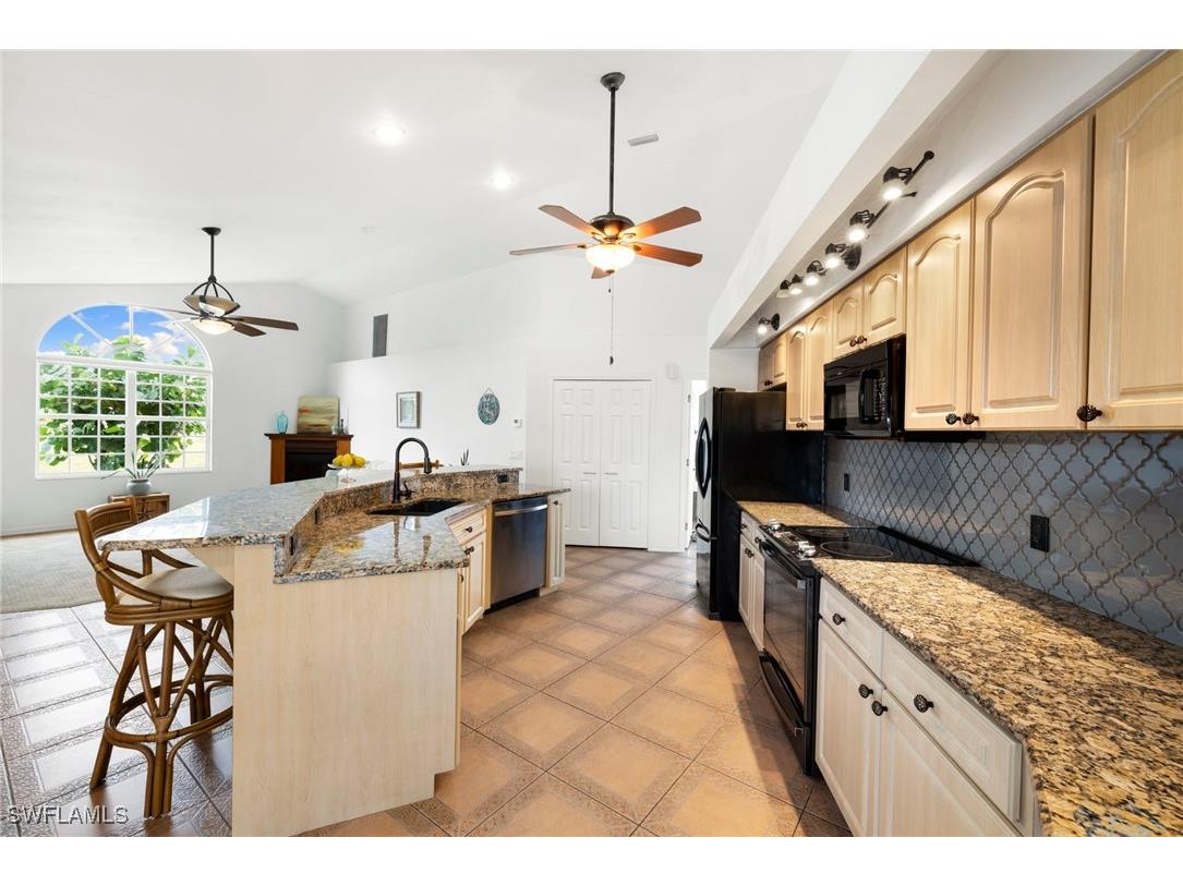 726 NW 37th Place Cape Coral FL 33993 225073950 image13