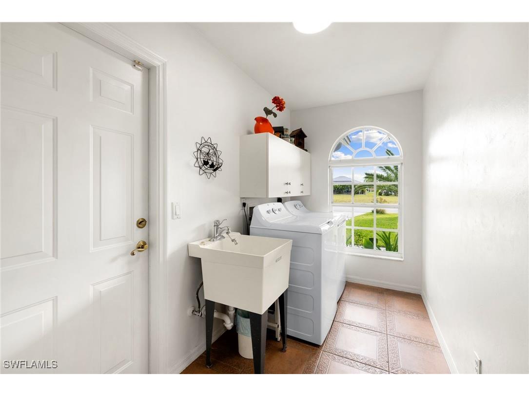 726 NW 37th Place Cape Coral FL 33993 225073950 image32