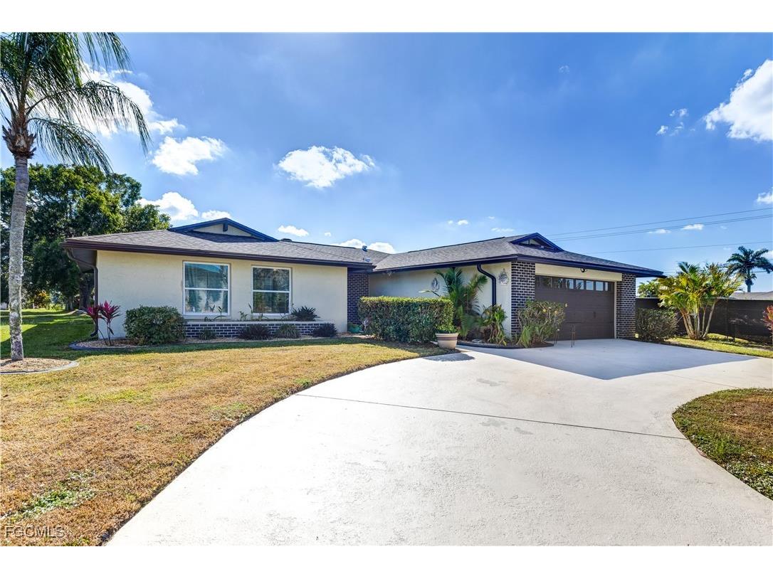 726 SW 51st Terrace Cape Coral FL 33914 2025022246 image1