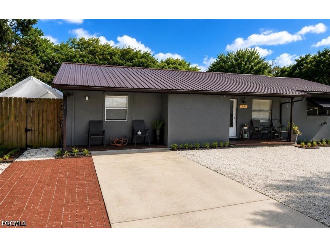 7262 Fair Oaks Street Spring Hill FL 34606 2026020840 image1
