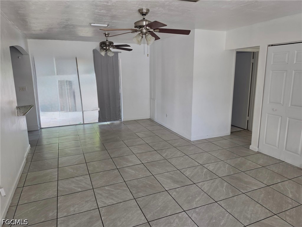 7262 Fair Oaks Street Spring Hill FL 34606 2026020840 image2