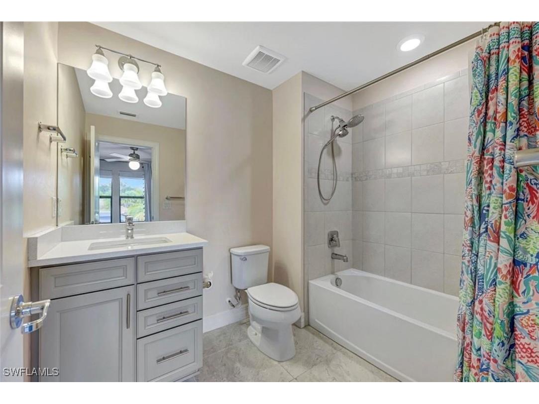 7265 Wilton Drive Naples FL 34109 225074042 image13