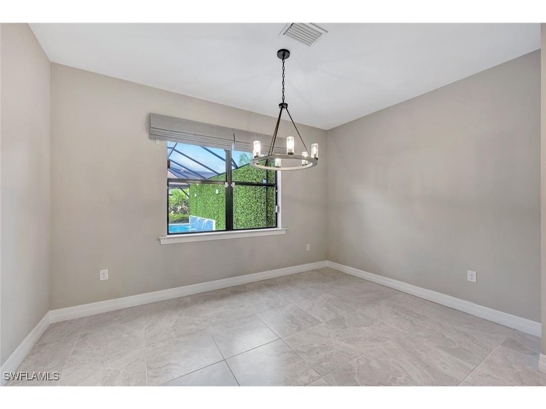 7265 Wilton Drive Naples FL 34109 225074042 image26