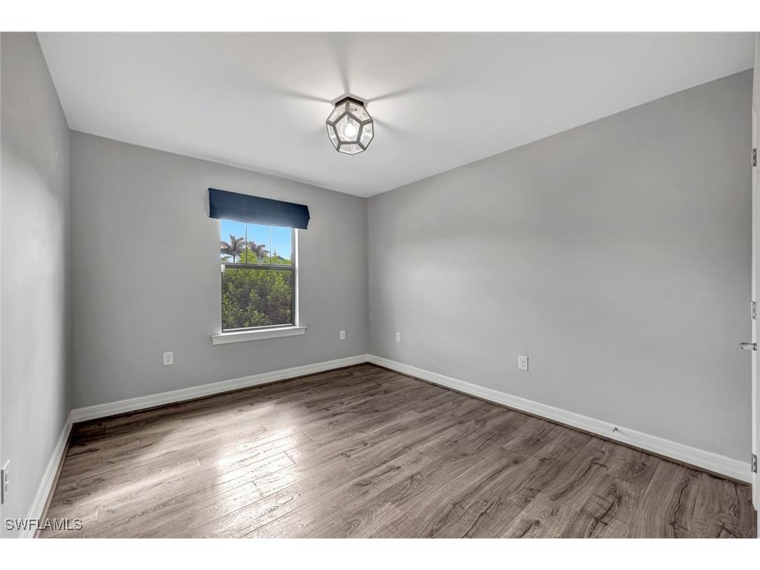 7265 Wilton Drive Naples FL 34109 225074042 image36