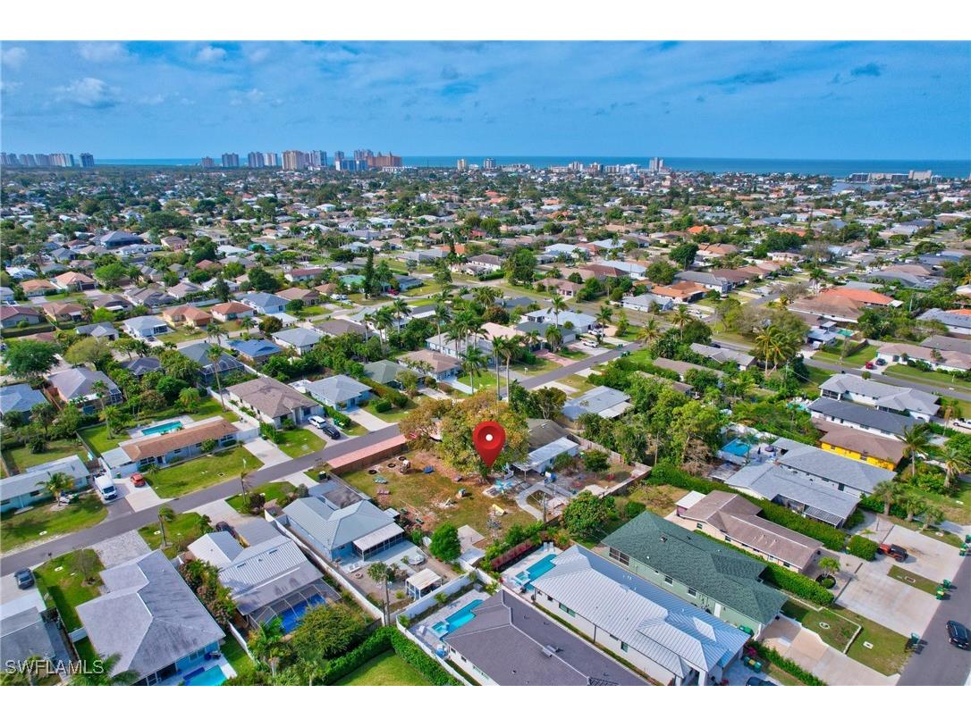 727 & 731 108th Avenue N Naples FL 34108 225072882 image6