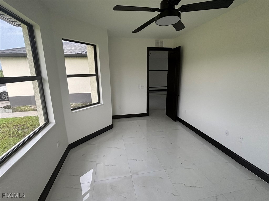 727 Aletha Ave S Lehigh Acres FL 33974 2025007105 image4